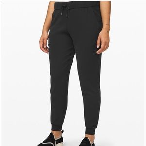 lululemon On the Fly Jogger, Black 🖤